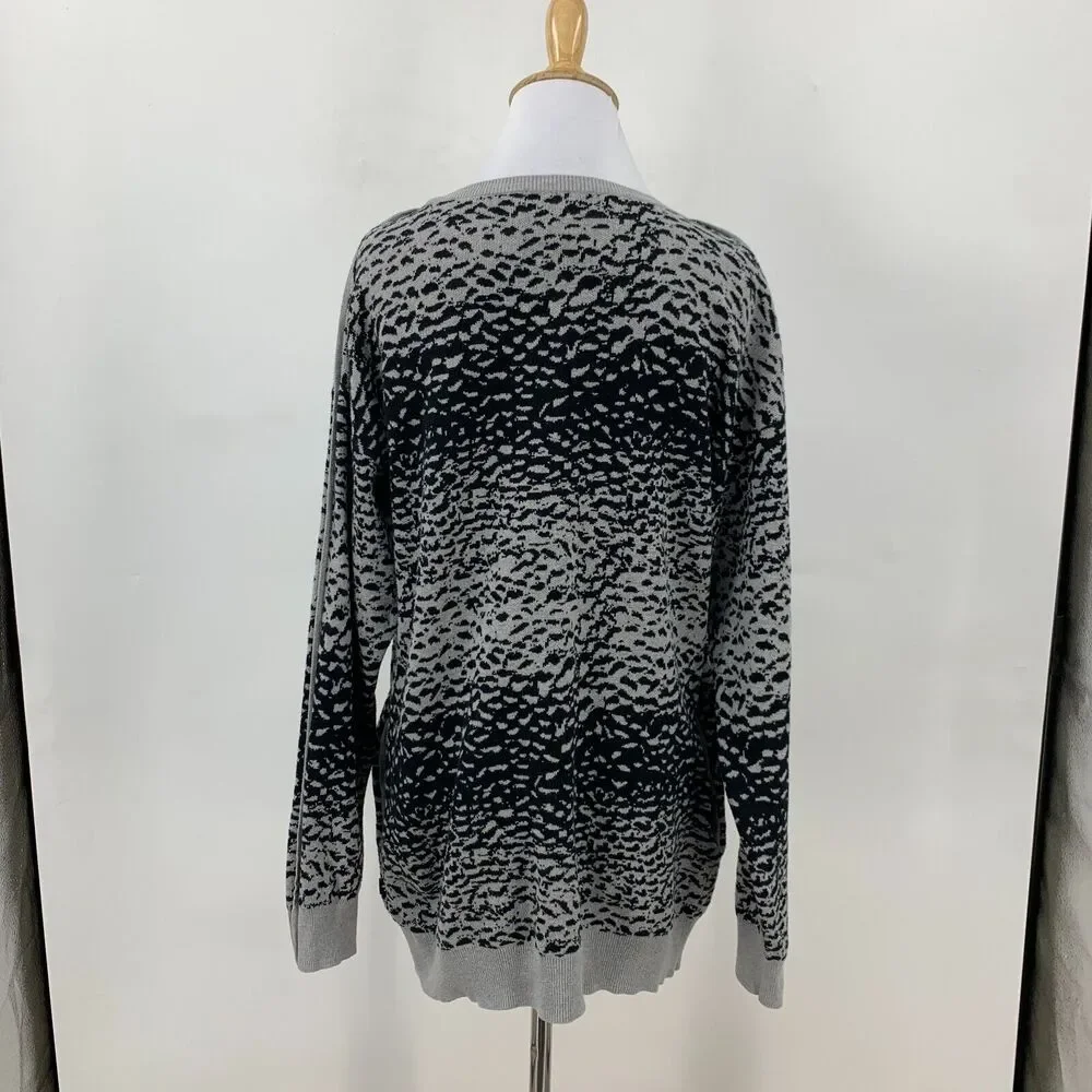 Adidas Sweater Womens XS Gray Black Helsinki Ice Print Cotton Knit Drop Shoulder